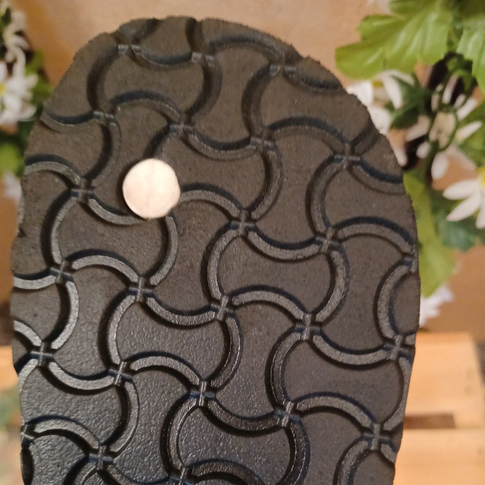 🌼Wanted Cork Wedge Thong Sandal🌼 - Picture 15 of 16